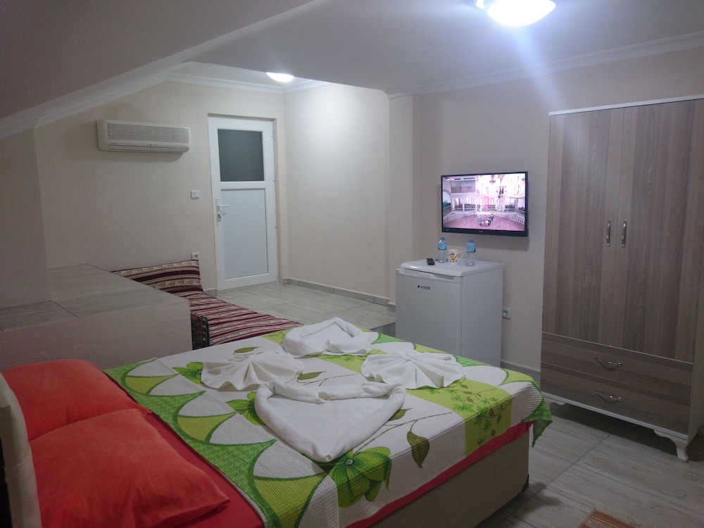 Traditional Double Room photo 3