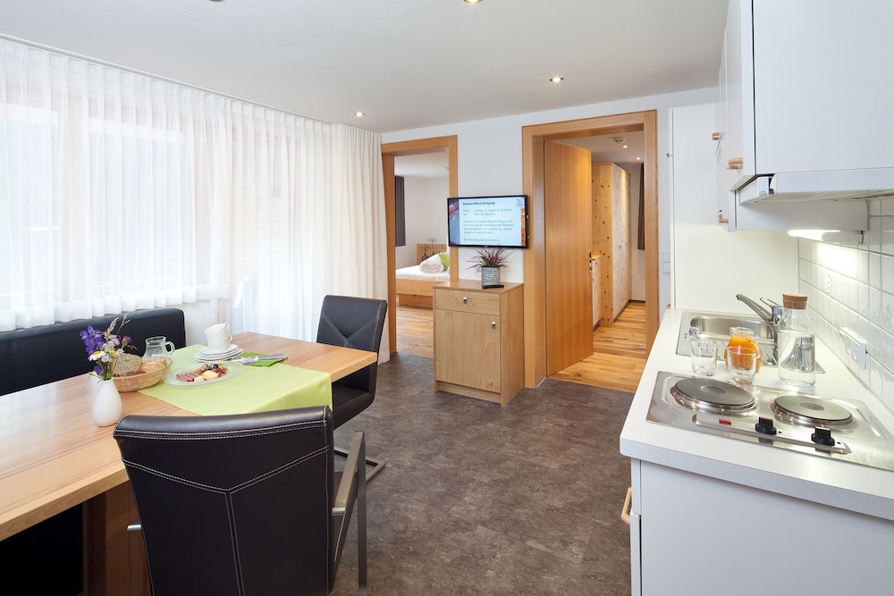 Comfort Apartment, 2 Bedrooms (3)