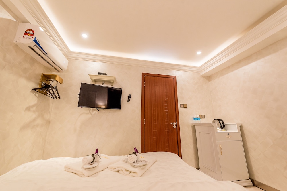 Standard Double Room (CJ 5) - Photo 6