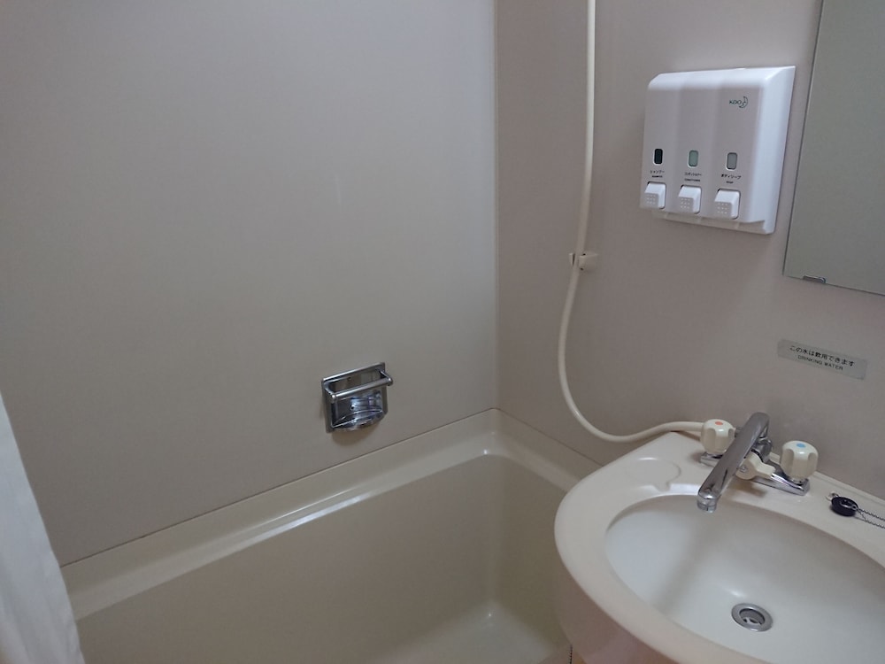 Standard Double Room, Non Smoking - Photo 2
