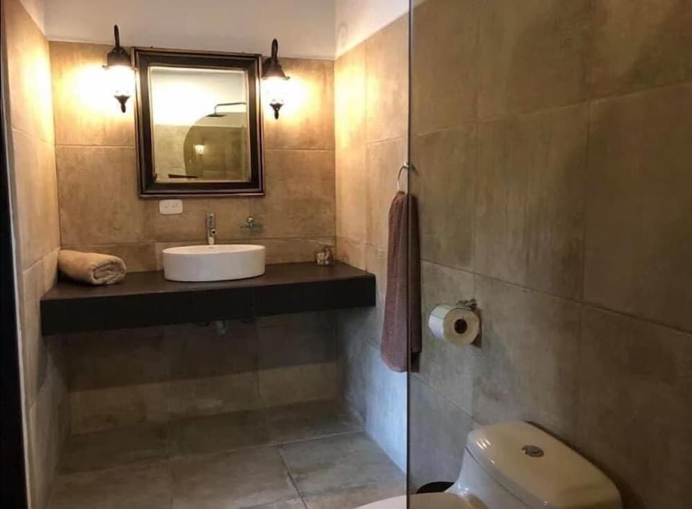 Comfort Double Room, 1 Queen Bed, Non Smoking, Garden View photo 2