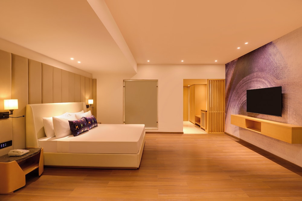 Studio Room