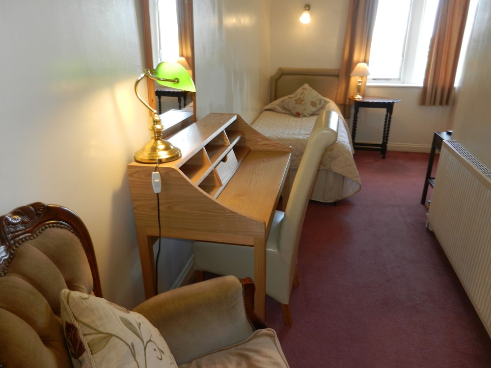 Deluxe Single Room