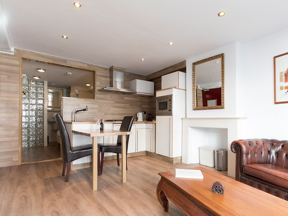 Standard Apartment (Studio) photo 2