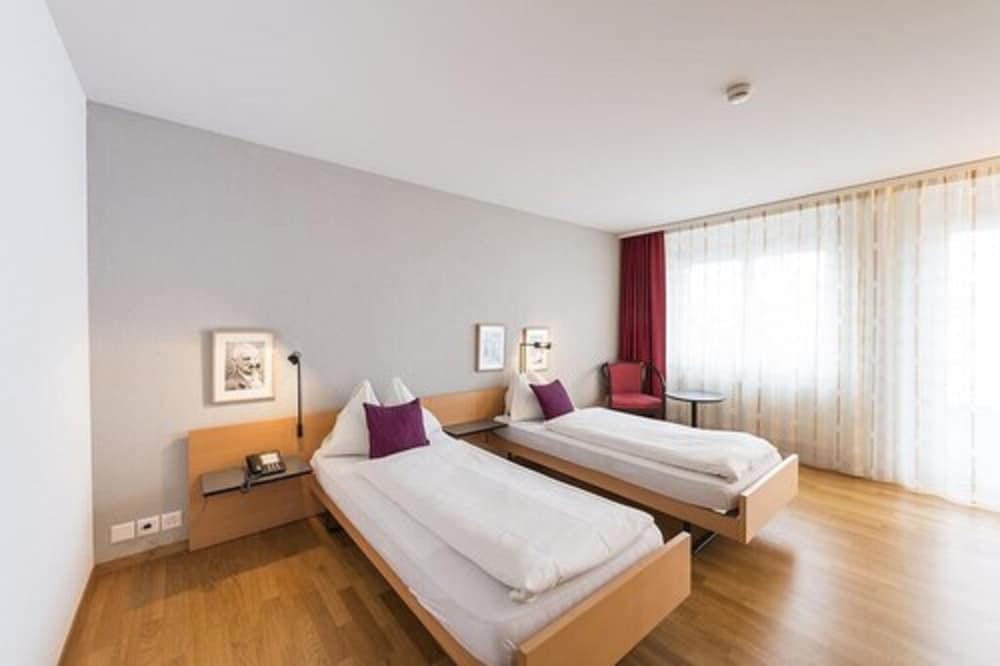 Standard Double Room photo 2