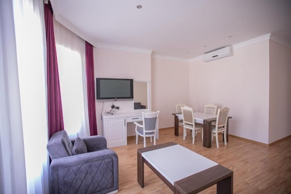 Executive Double Room, 1 Bedroom, Mountain View photo 3