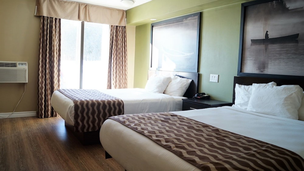 Deluxe Room, 2 Queen Beds