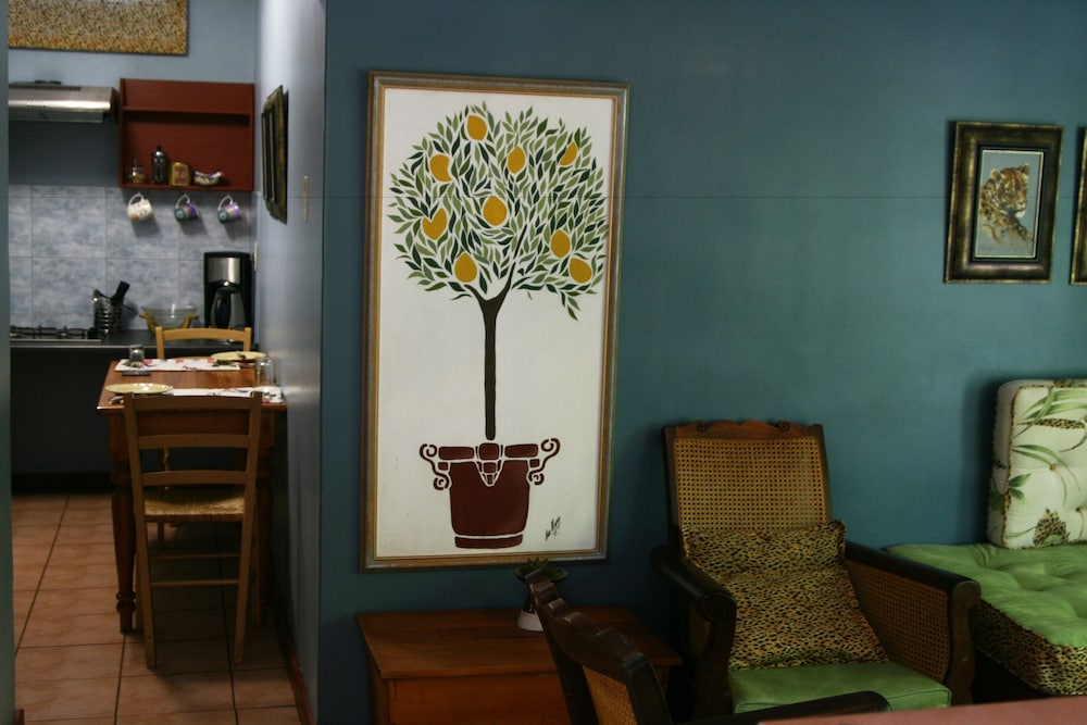 Leopards Cottage (3pax) 1double Orsingle photo 2