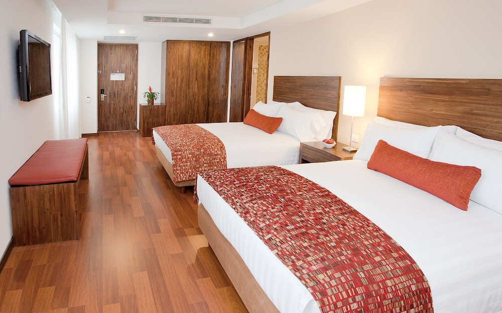 Standard Room, 2 Twin Beds photo 1