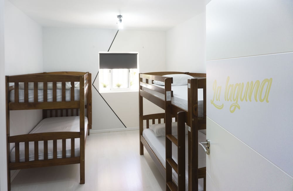 Standard Room (6 beds)