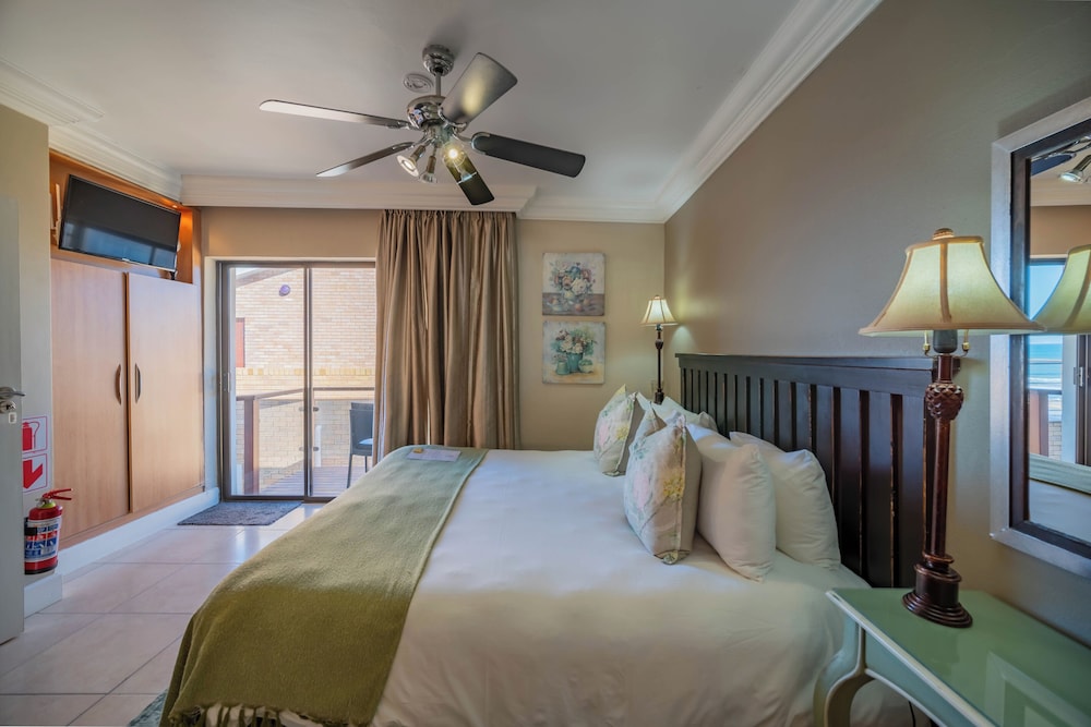 Standard Room, 1 Bedroom, Ensuite photo 3