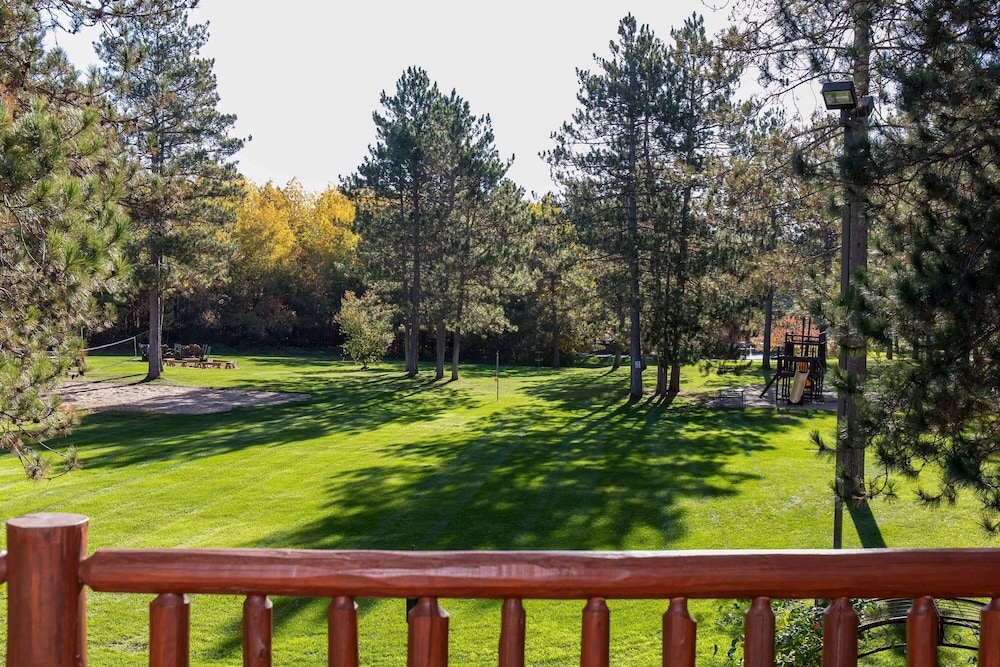 Premier Suite, 1 Bedroom, 2 Queen Beds, Jacuzzi, Fireplace, Balcony, Non Smoking photo 2