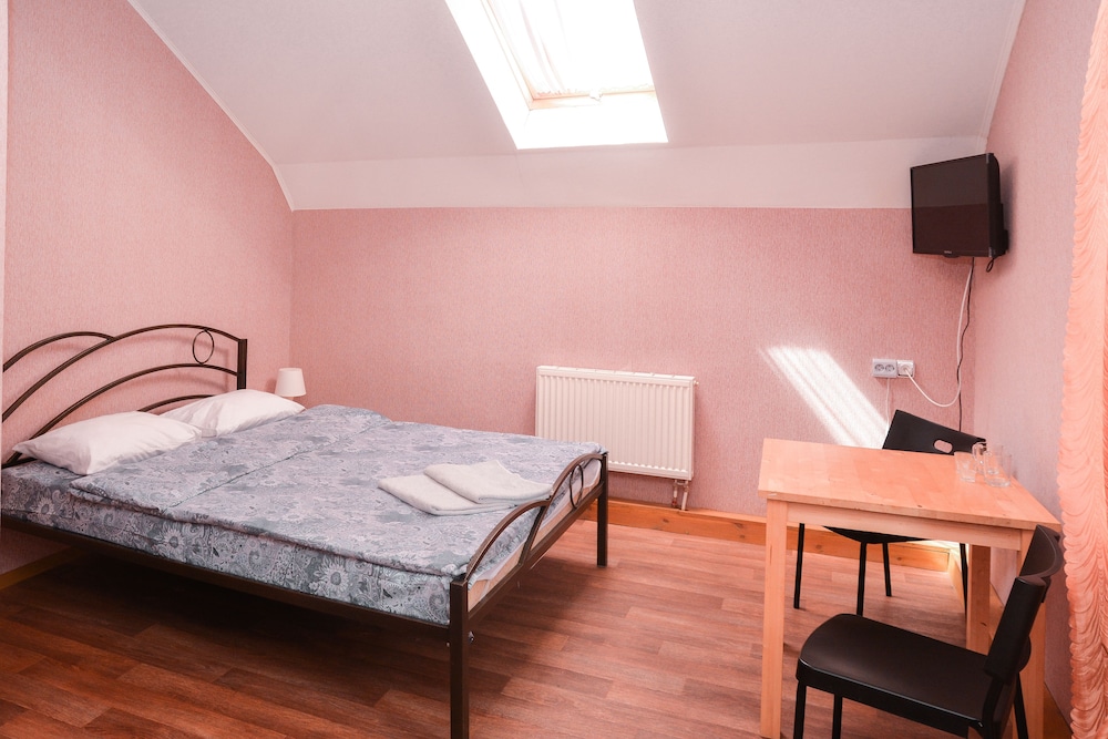 Standard Double Room photo 2