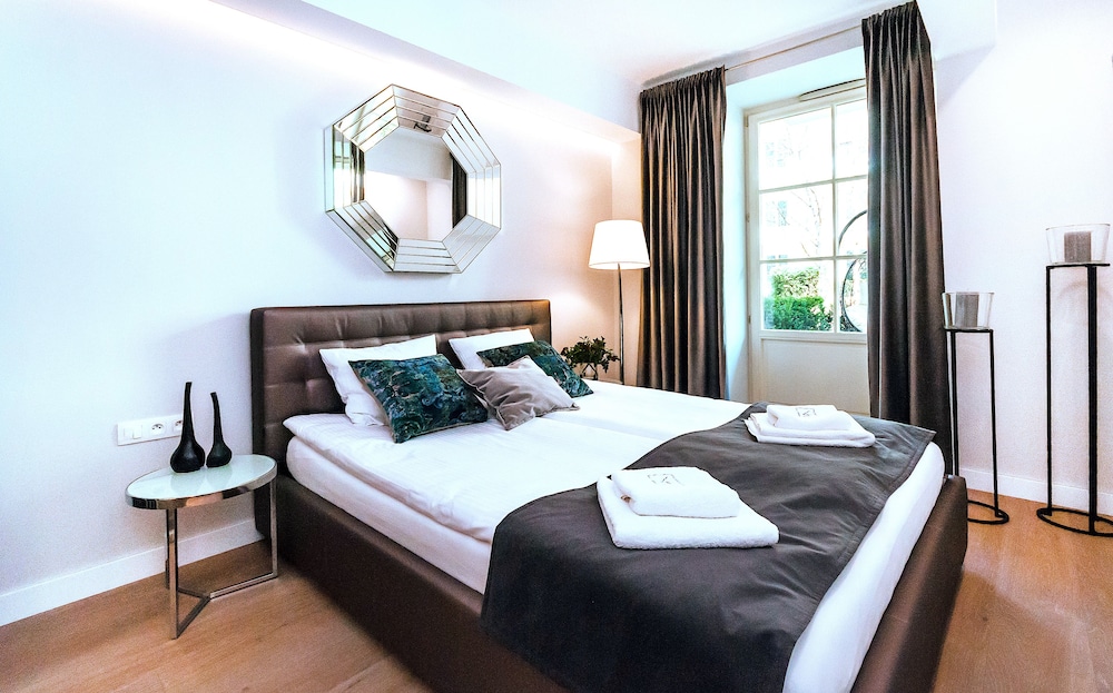Exclusive Apartment, 1 Bedroom, Sauna, Garden View photo 2