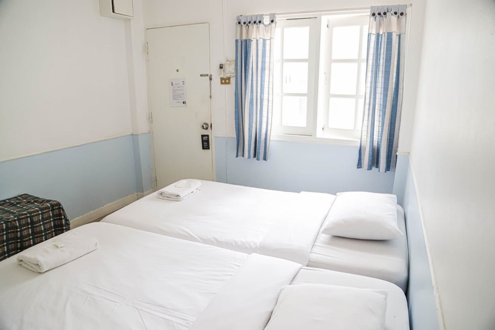 Superior Twin Room, Non Smoking photo 3