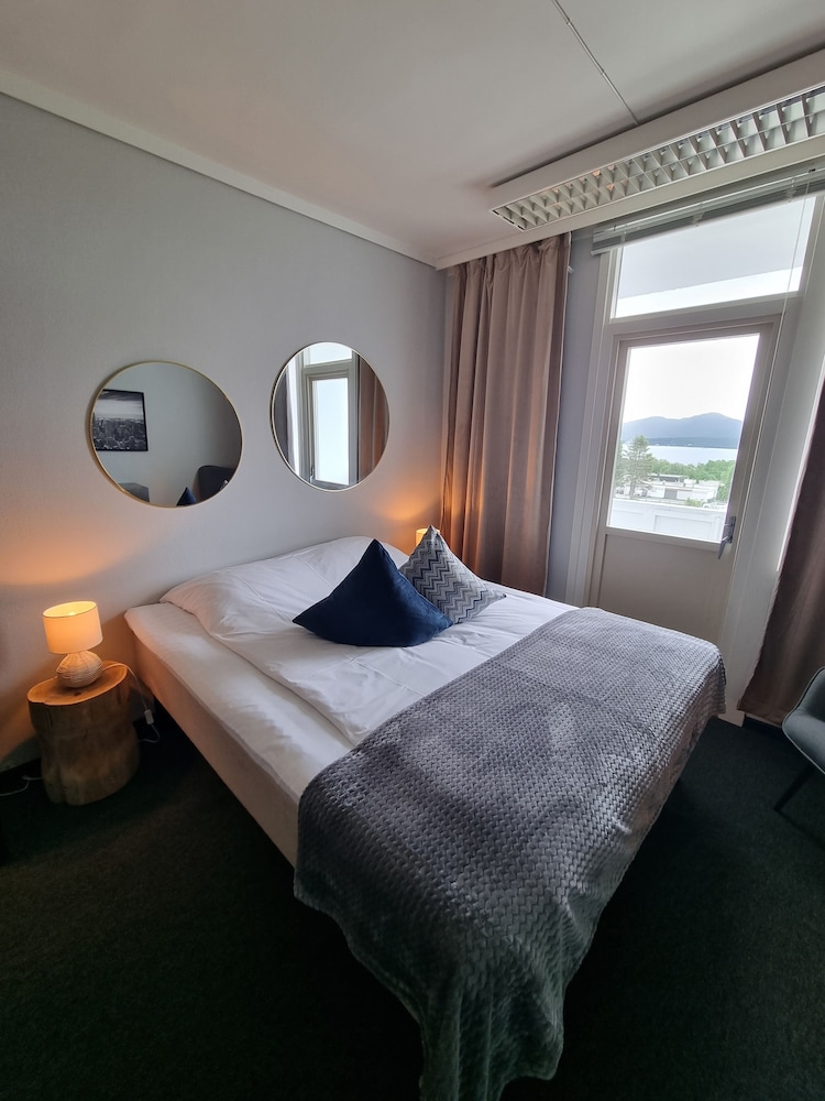 Standard Double Room with Shared Bathroom and Sea View photo 1