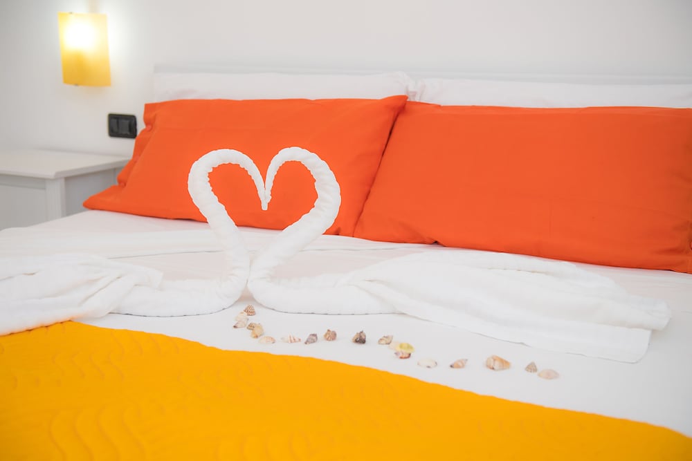 Double Room - Photo 15