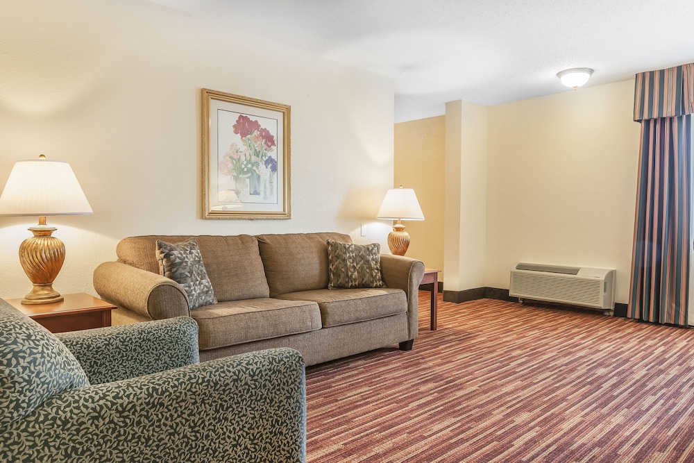 1 Double Bed, Suite, Nonsmoking, Upgrade
