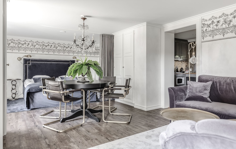 Suite on Smedbacken (200m from Main Building) photo 1