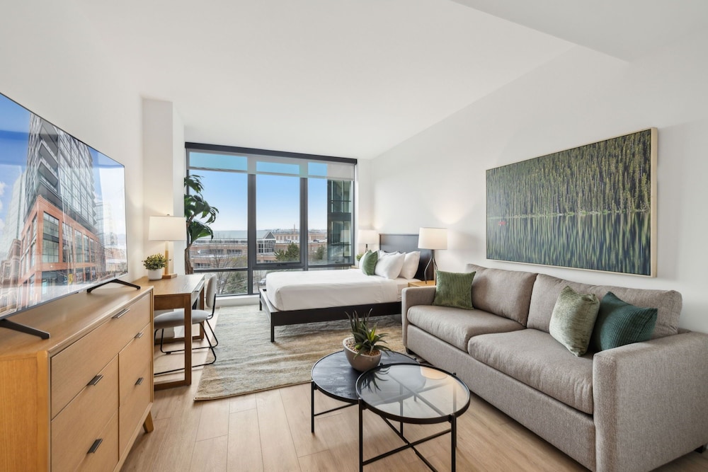 Studio, 1 Queen Bed