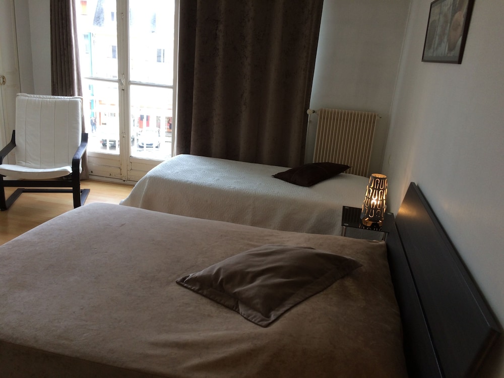 Triple Room, Balcony