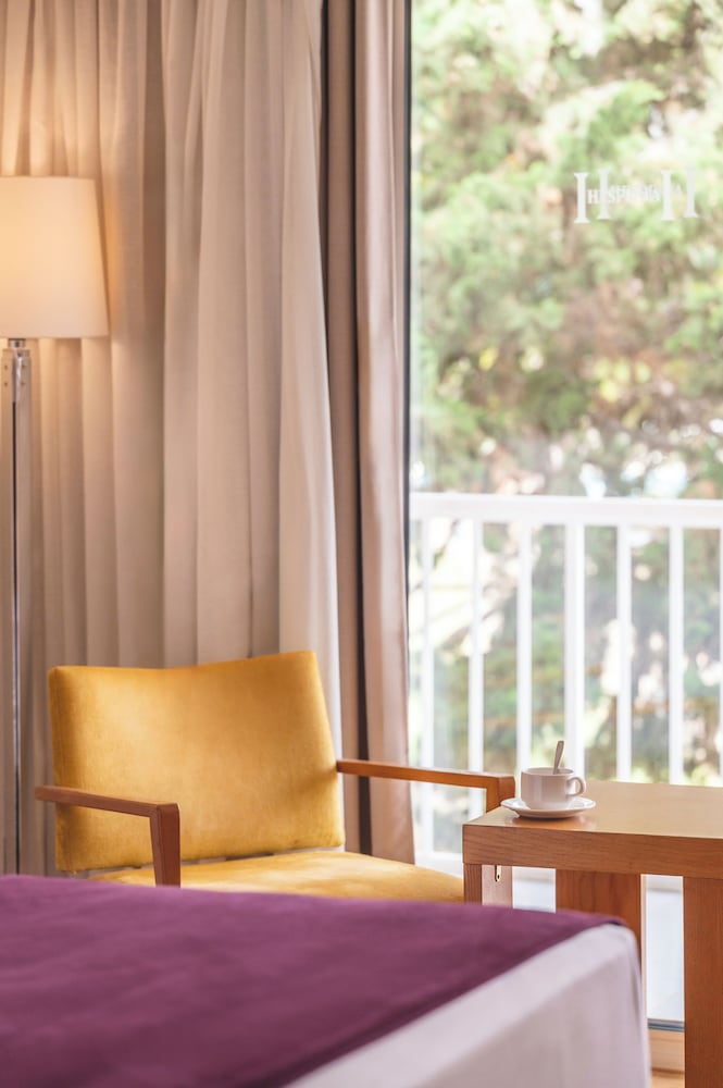 Comfort Double Room, Balcony, Garden View