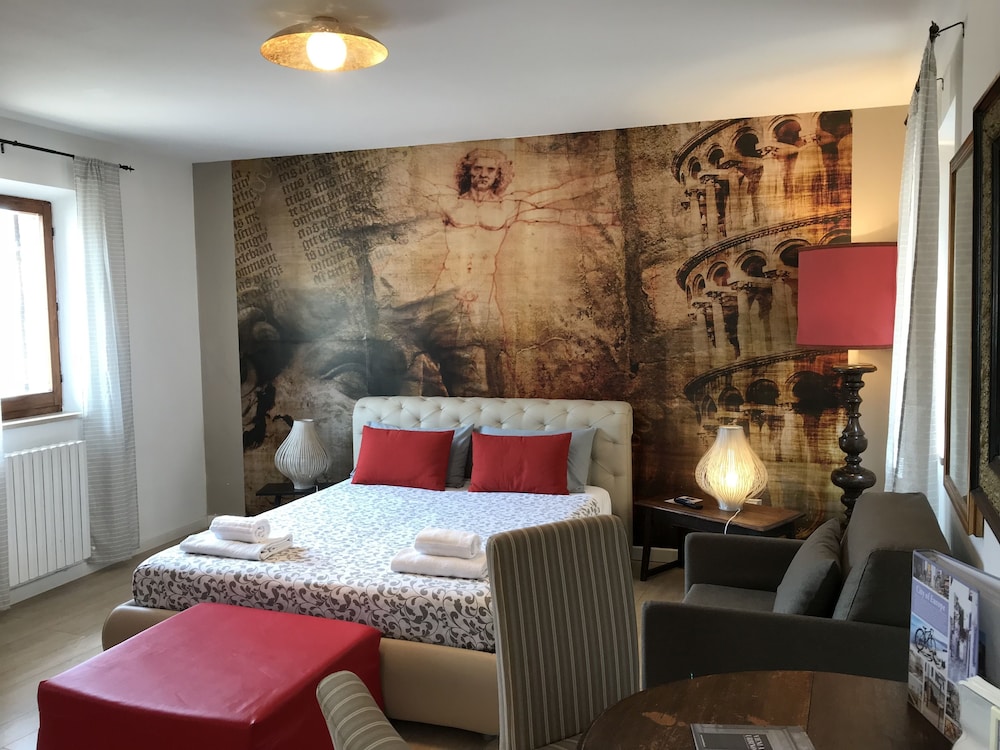 Deluxe Quadruple Room, City View photo 2