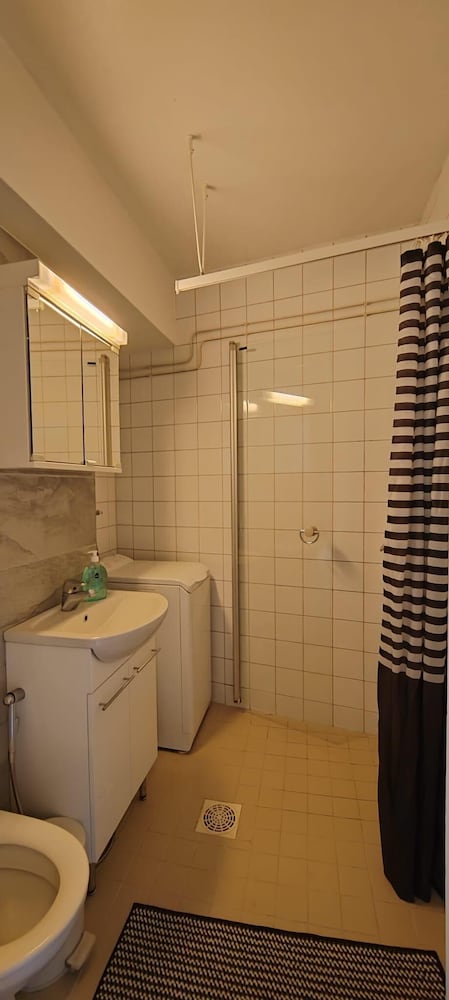 Comfort Apartment, 3 Bedrooms, Courtyard View photo 2