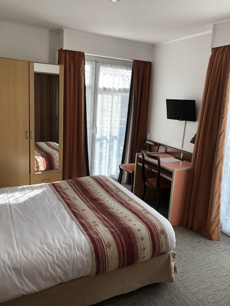 Single Room photo 2