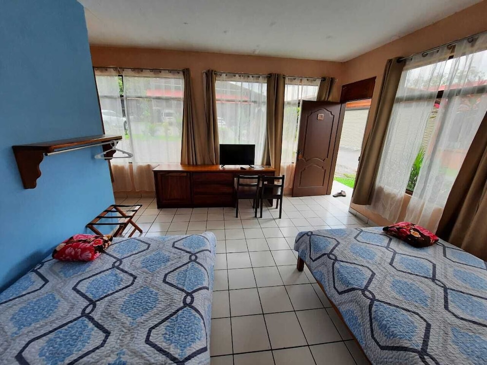 Standard Room photo 3