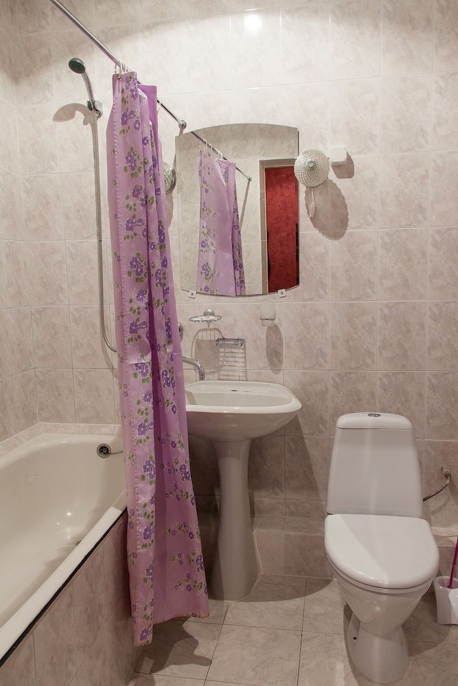 Basic Single Room photo 3
