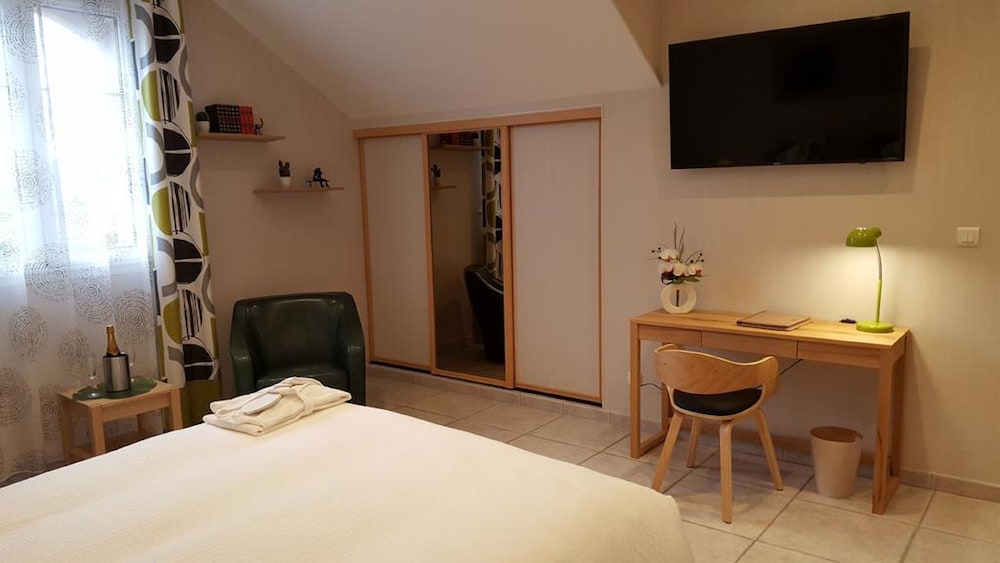 Double Room (Chambre Scandinave) - Photo 2