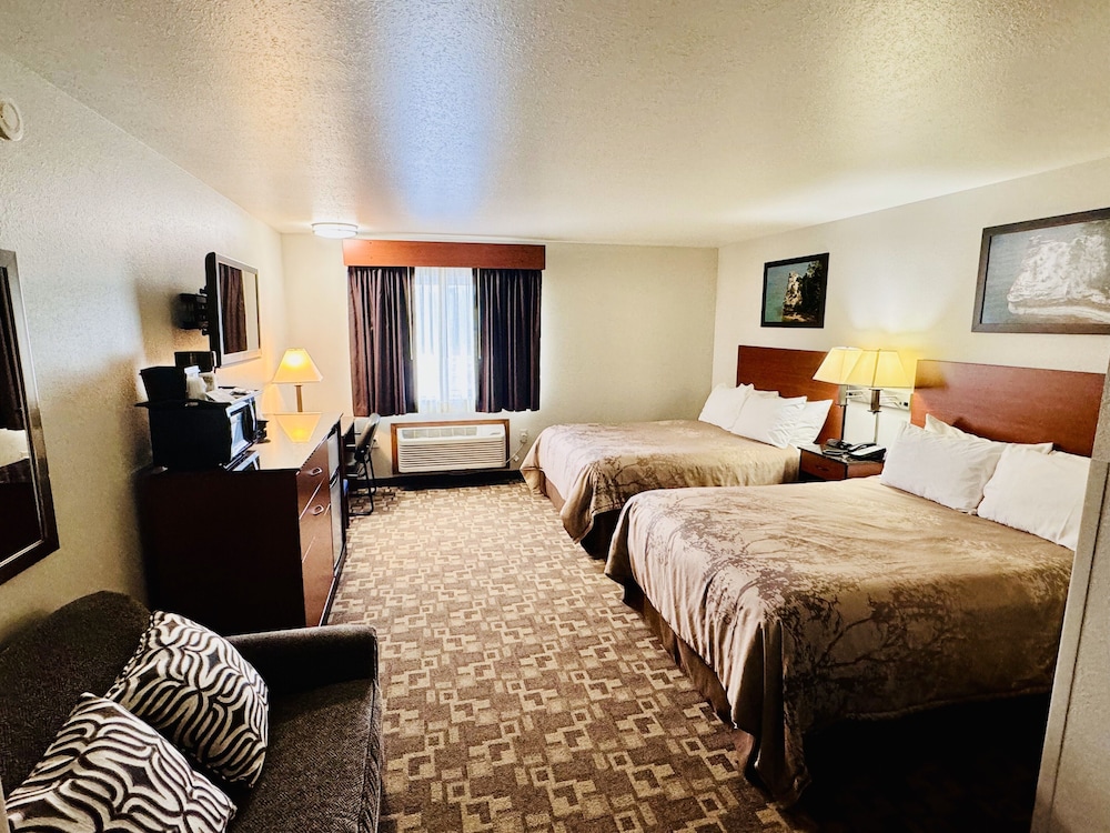 Standard Room, Multiple Beds, Non Smoking