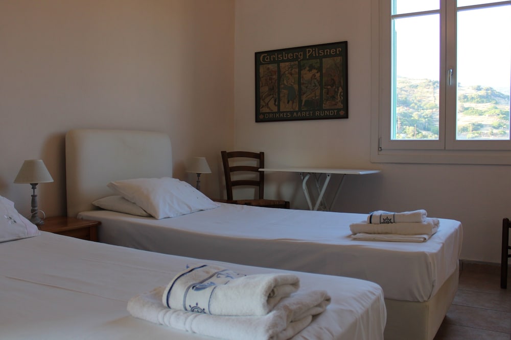 Quadruple Room, 2 Bedrooms, Mountain View photo 2