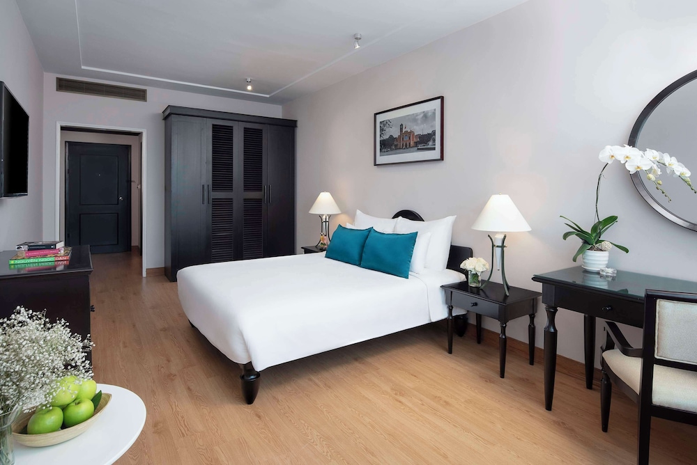 Executive Room - Photo 2