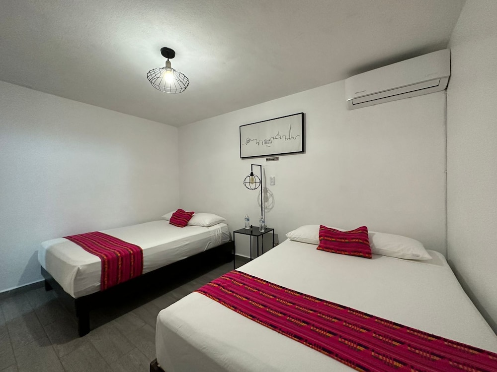 Standard Room, 2 Double Beds photo 1