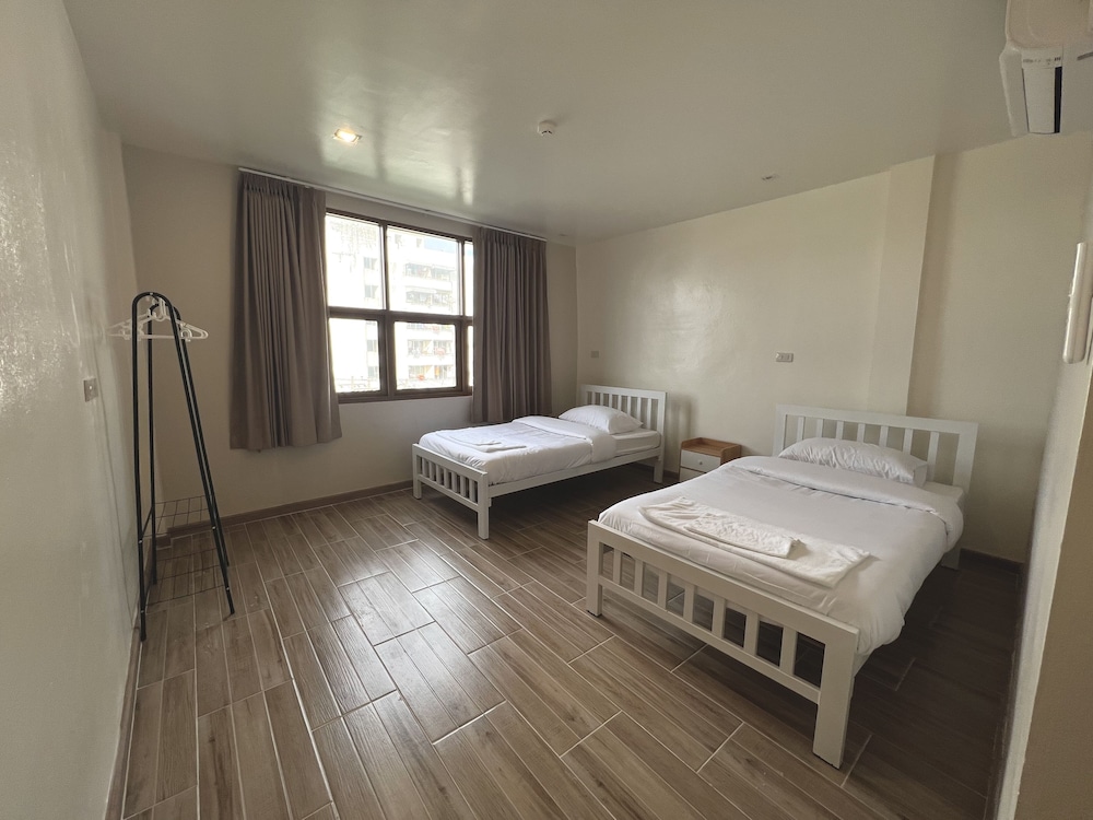 Quadruple Room photo 2