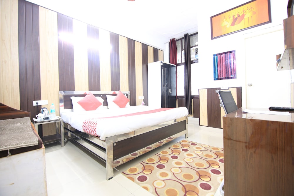 Family Room, Multiple Beds, Accessible, City View photo 2