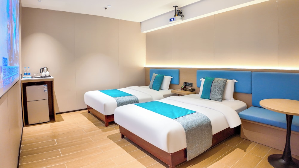 Comfort Twin Room