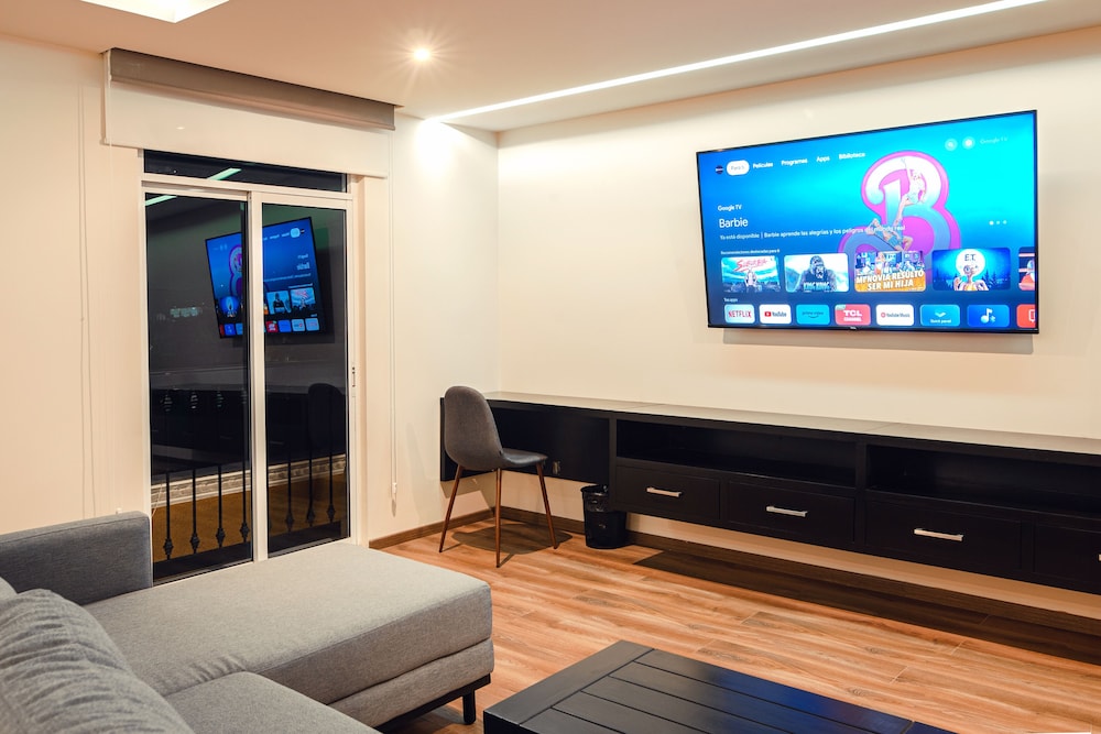 Comfort Suite photo 2