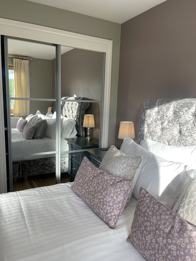 Heron Lodge photo 1