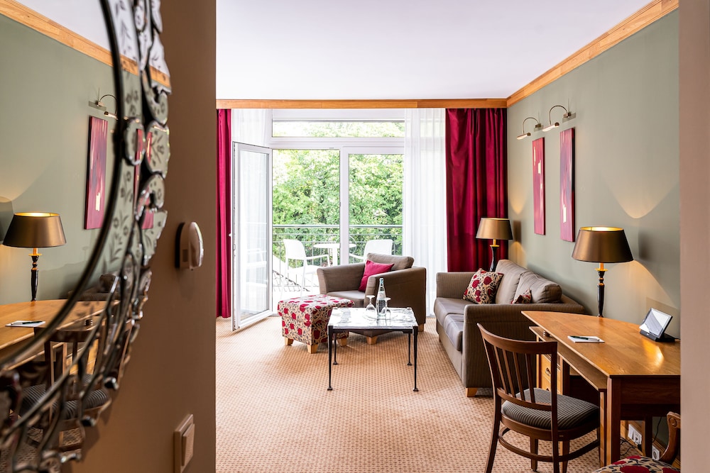 Premium Suite