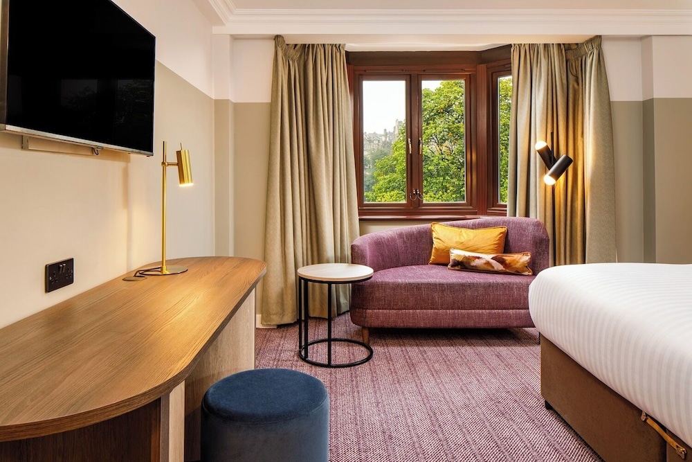 Superior Room, 1 Double Bed (Superior Room Castle View, 1 King Bed)
