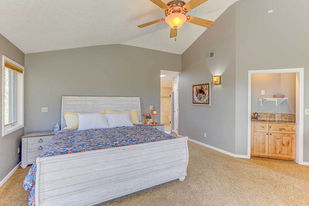 House (2 Bedrooms) photo 2