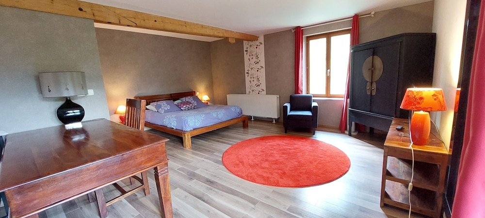 Comfort Suite, Ensuite, Park View (La Conviviale) photo 3