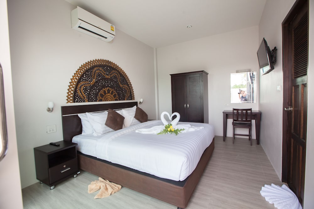 3 Bedrooms Villa with Private Jacuzzi photo 1