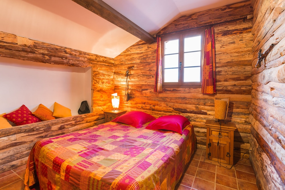 Standard Suite, Ensuite (Cowboy) photo 1