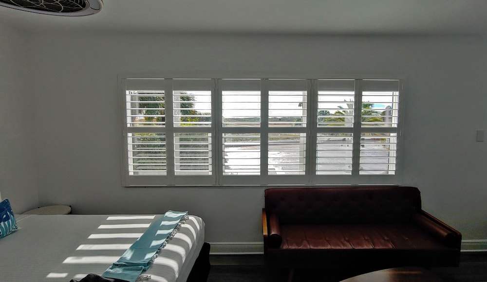 Junior Studio Suite, Poolside photo 2