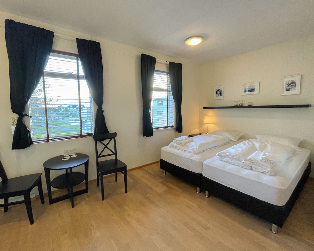 Double or Twin Room, Private Bathroom - Photo 7