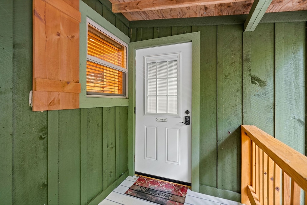 Cabin, 2 Bedrooms photo 3